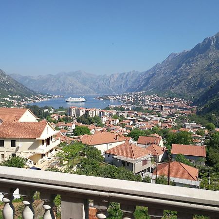 Apartment Misulino Kotor Exterior foto